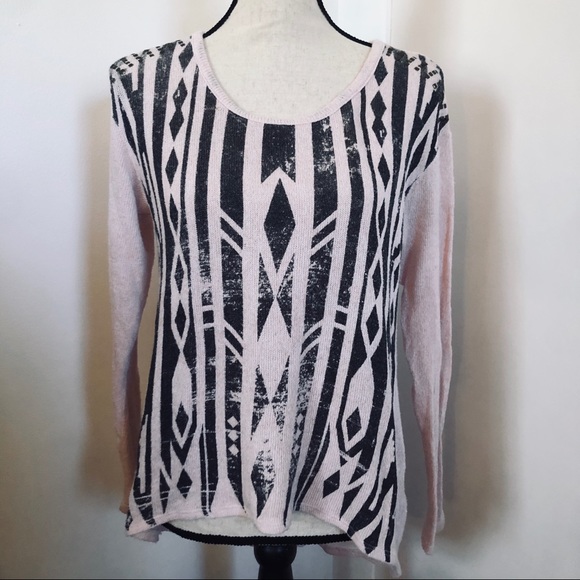 Embellished Tribal Print Sweater Top - Picture 3 of 7